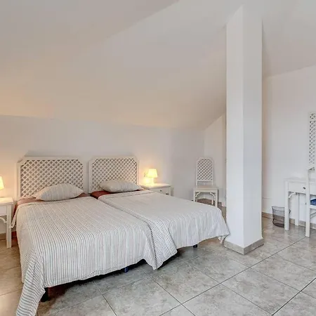 Royal Garden - 2 Bedroom 플라야데라스아메리카스